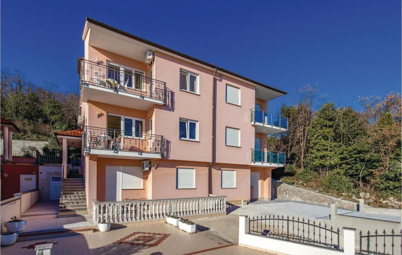 Stunning Apartment In Volosko With House Sea View 외부 사진