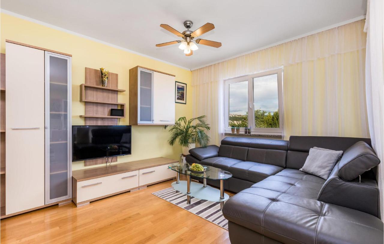 Stunning Apartment In Volosko With House Sea View 외부 사진