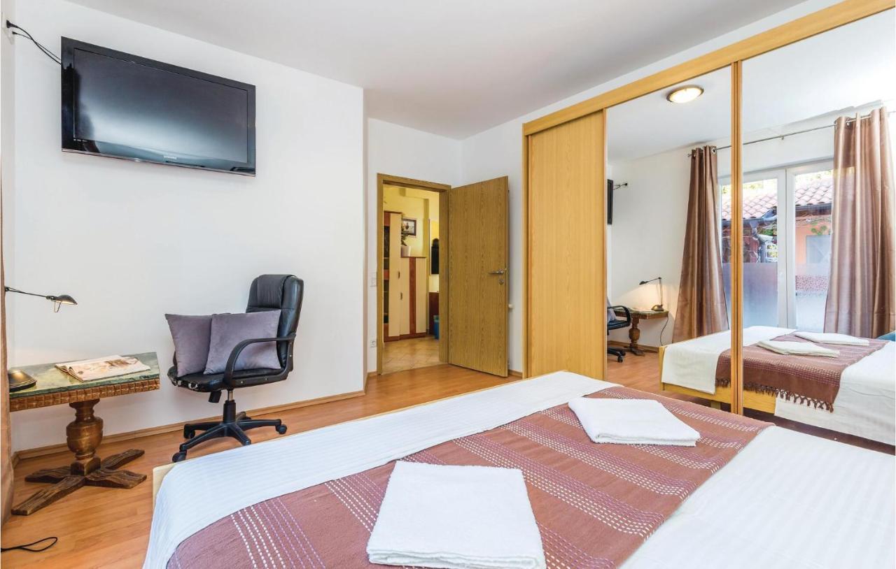 Stunning Apartment In Volosko With House Sea View 외부 사진
