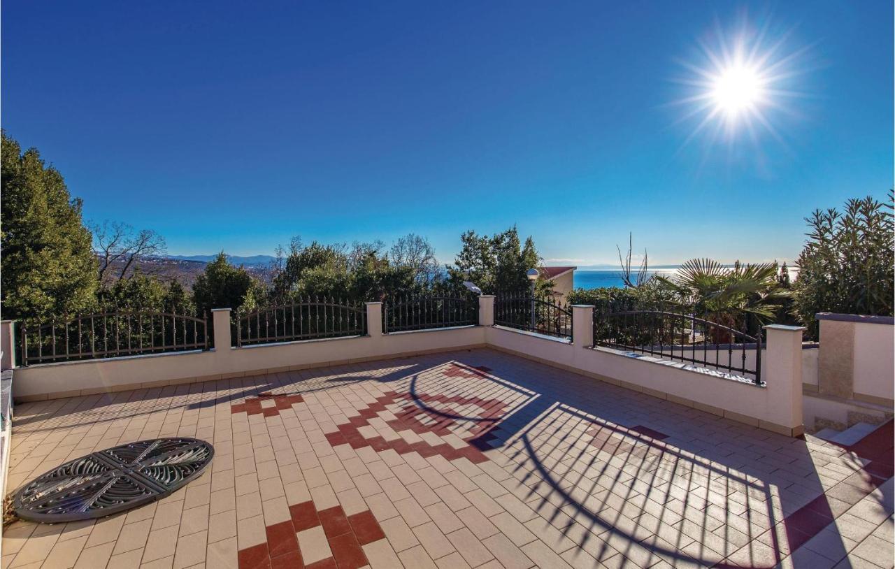 Stunning Apartment In Volosko With House Sea View 외부 사진
